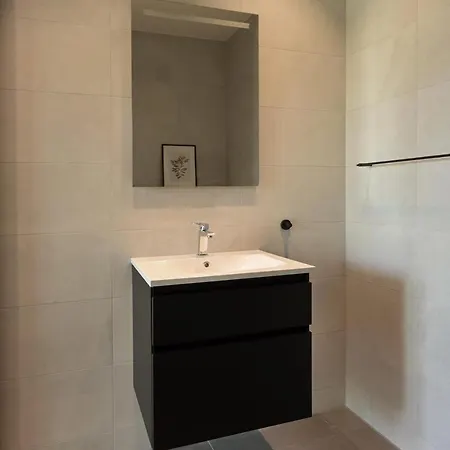 Heide Hoeve Hoekwoning Met Hottub | 6 Personen بيت للعطل *