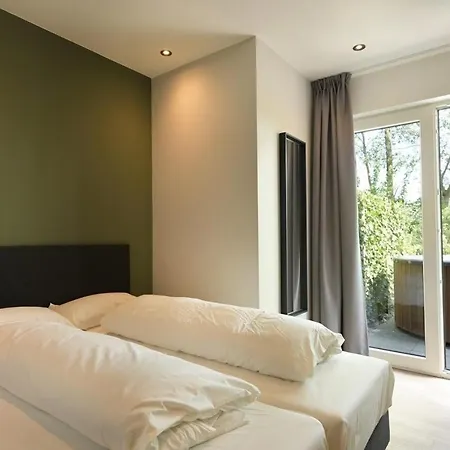 Heide Hoeve Hoekwoning Met Hottub | 6 Personen