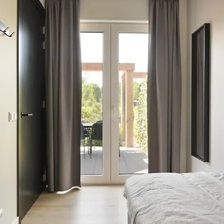 Holiday home Heide Hoeve Hoekwoning Met Hottub | 6 Personen