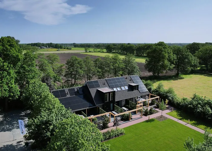 Semesterbostad Heide Hoeve Hoekwoning Met Hottub | 6 Personen