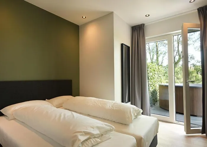 Heide Hoeve Hoekwoning Met Hottub | 6 Personen Semesterbostad