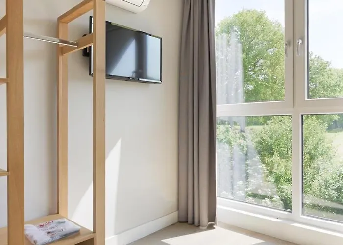 Semesterbostad Heide Hoeve Hoekwoning Met Hottub | 6 Personen *